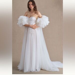 Brand new! BHLDN Watters Danae Tulle Bridal Cape